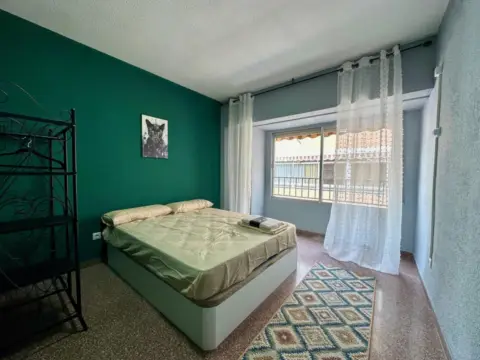 Edificio en calle del General Espartero