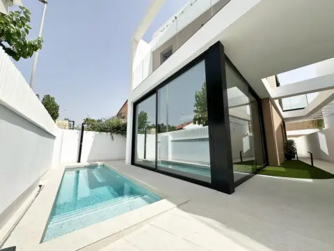 Chalet en Torre de La Horadada