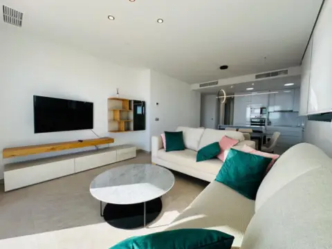 Apartamento en Avenida de la República Argentina, 17