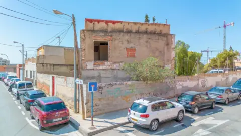 Casa en calle de Calpe, 5