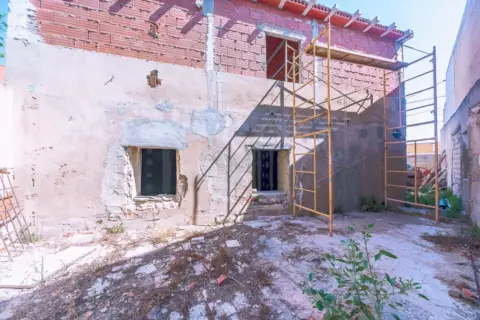 Casa en calle de Calpe, 5