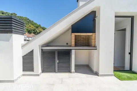 Casa pareada en calle Verge del Remei, nº S/N