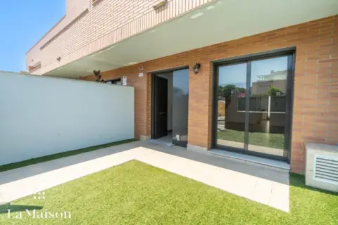 Casa adosada en calle de La Costa del Garraf, nº S/N