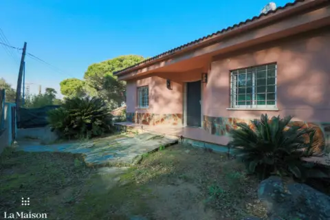Casa en Carrer Vallès, 10