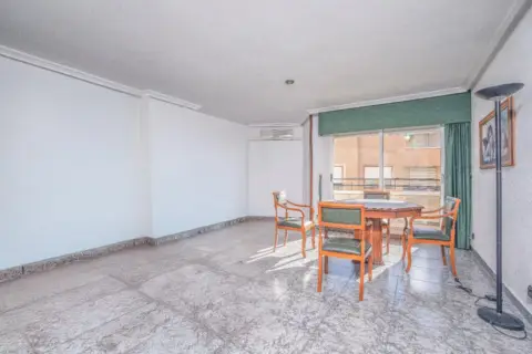 Piso en Carrer de Sagunto