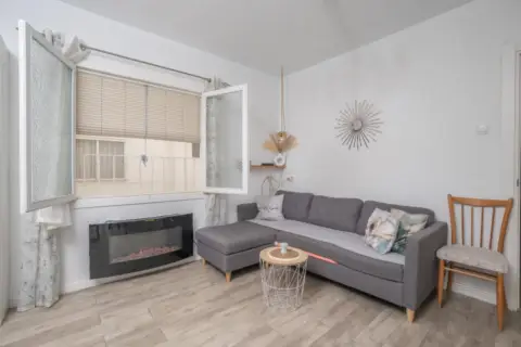 Piso en calle de Antonio Brotons Pastor