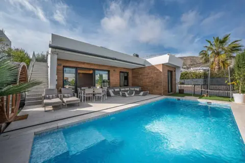 Casa en calle Brasil