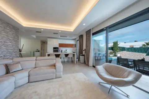 Casa en calle Brasil