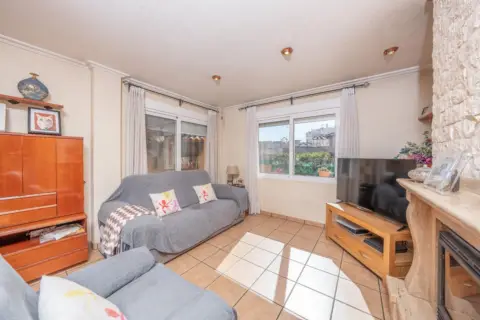 Casa adosada en Carrer de José Cartagena