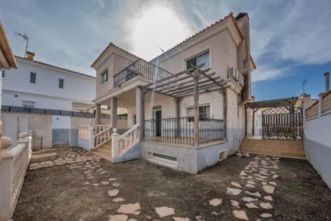 Chalet en Venta en Aspe