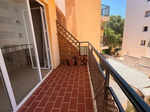 Piso en Carrer d'Anglada Camarasa