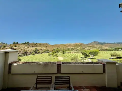 Apartamento en Urbanización Capanes del Golf