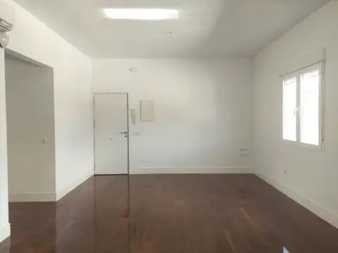 Piso en calle Cr Postas