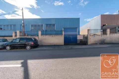 Nave industrial en calle Frailes