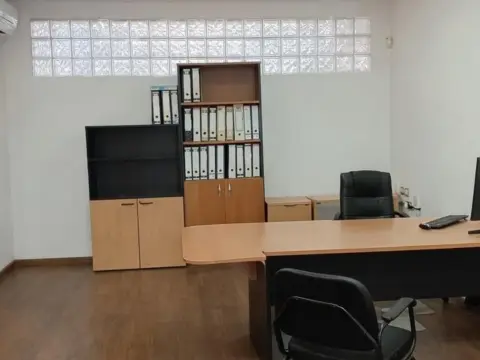 Local comercial en Avenida de Suecia