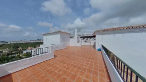 Dúplex en calle José Orbaneja de Calahonda