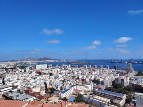 Terreno en calle de Pancho Guerra