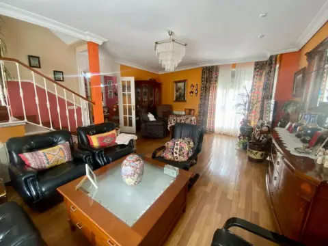 Chalet en calle del Carnaval