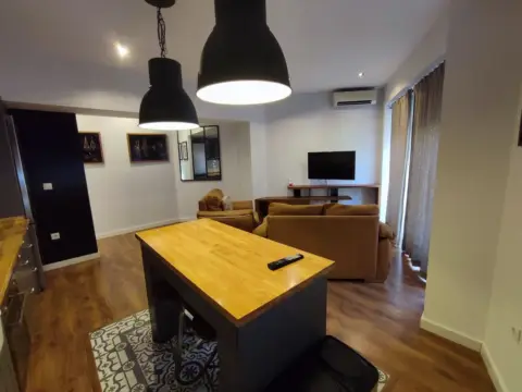 Piso en calle de Adriano