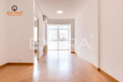 Piso en calle del Aviador Zorita