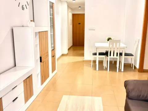Apartamento en Puente Tocinos