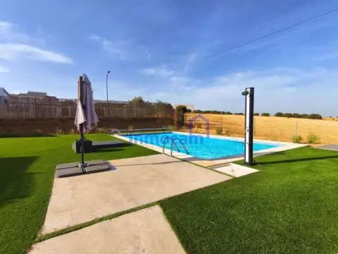 Chalet en calle de Rosa Chacel