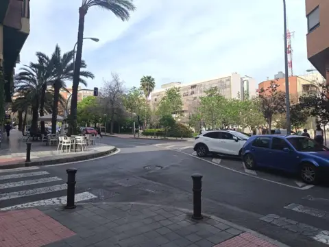 Local comercial en Altozano