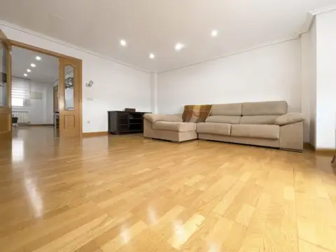 Piso en Lardero