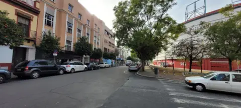 Local comercial en calle de José Luis de Casso, 58