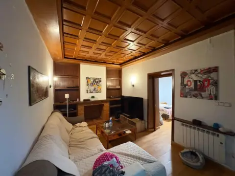 Piso en calle de San Antonio, 77