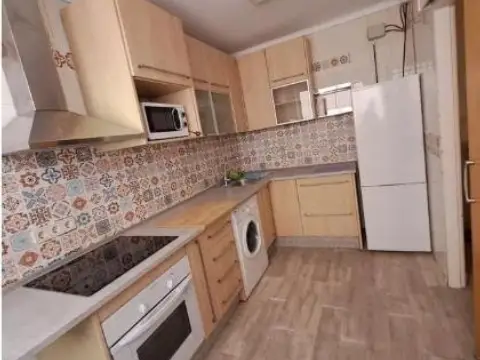 Piso en El Ejido-La Merced-La Victoria