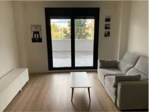 Piso en El Consul - El Romeral