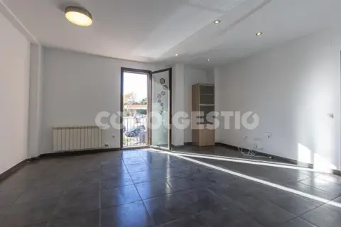 Piso en Carrer del Ter