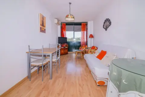 Piso en Camino de los Portones