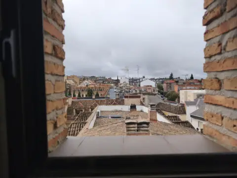 Ático en calle de Santa Marta