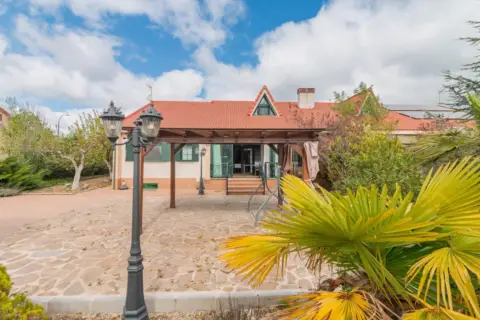 Casa pareada en Las Cabezuelas