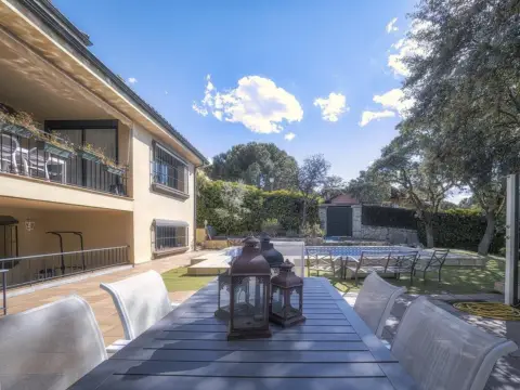 Chalet en Avenida de las Rozas