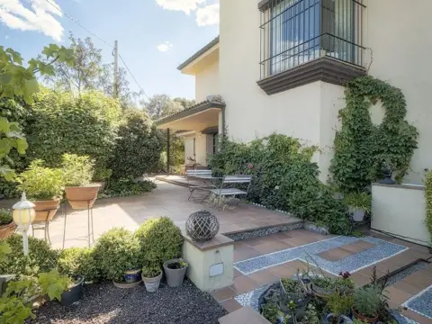 Chalet en Avenida de las Rozas
