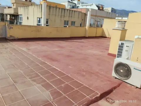 Piso en calle -