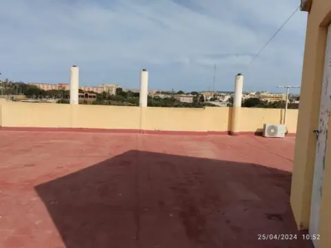 Piso en calle -