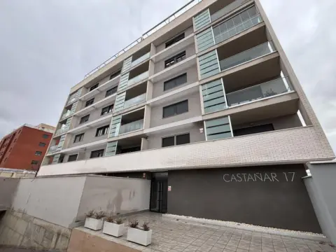 Piso en Paseo Castañar, 17