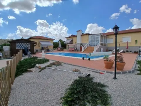Casa en Campos del Río