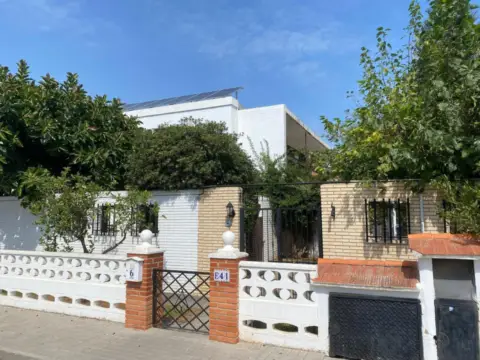 Chalet en Avenida Danesa