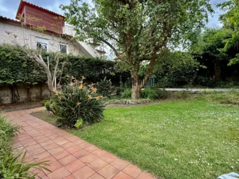 Chalet en calle de la Castaña