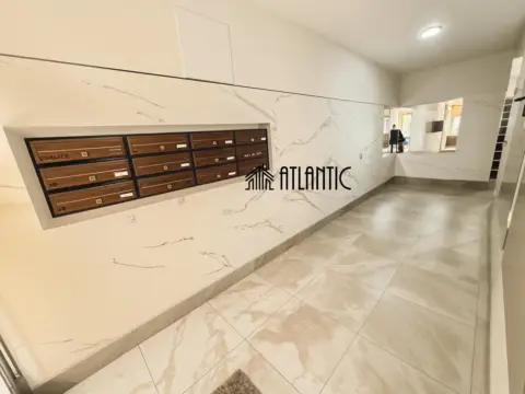 Piso en calle de Sevilla, 12