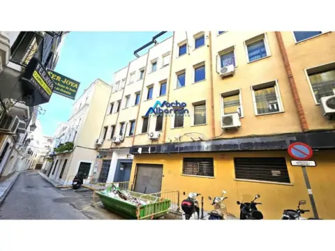 Oficina en calle de Donoso Cortés