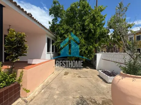 Chalet en La Vega - Marenyet