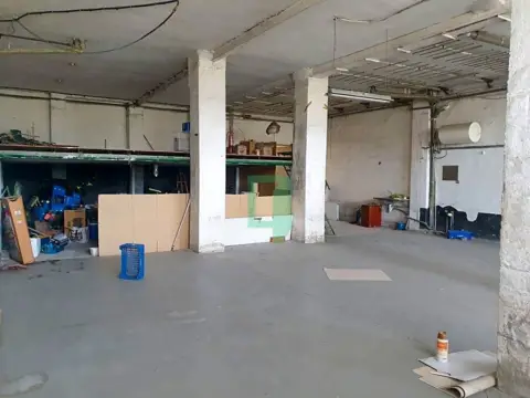 Local comercial en calle de Zalatambor