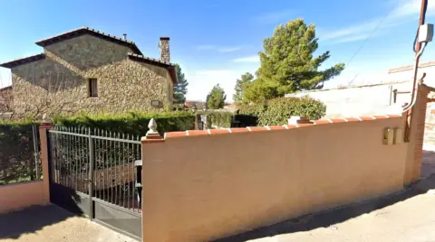 Chalet en calle de la Ermita