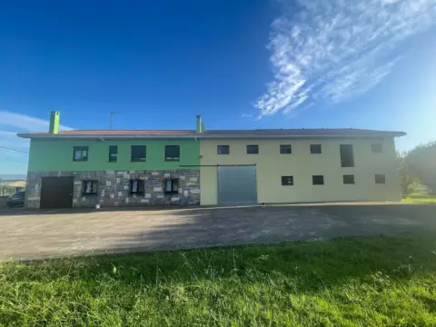 Chalet en Camino de Villar - Tacones